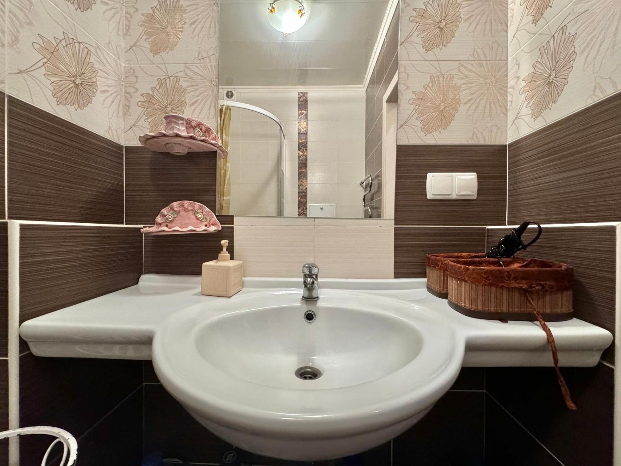 Apartpoltava Елегантна Двокімнатна Студія З Панорамою На Театр Гоголя, Цум, Фіскальний Чек Dış mekan fotoğraf